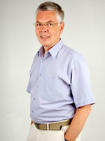 Dr Ola Schenström